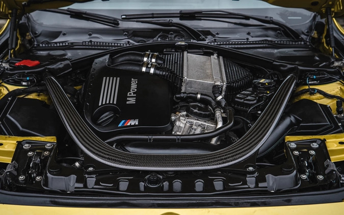 BMW M3 cena 189999 przebieg: 90000, rok produkcji 2015 z Warszawa małe 704